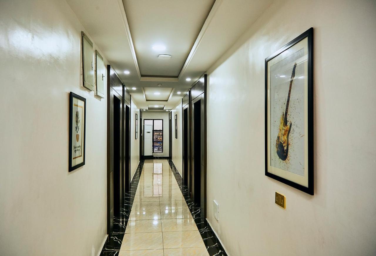 247 Luxury Hotel & Apartment Ajah Lekki Exterior foto