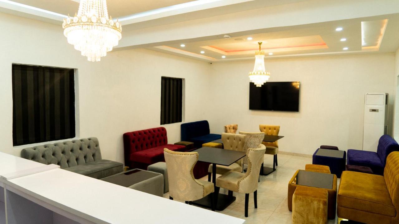 247 Luxury Hotel & Apartment Ajah Lekki Exterior foto