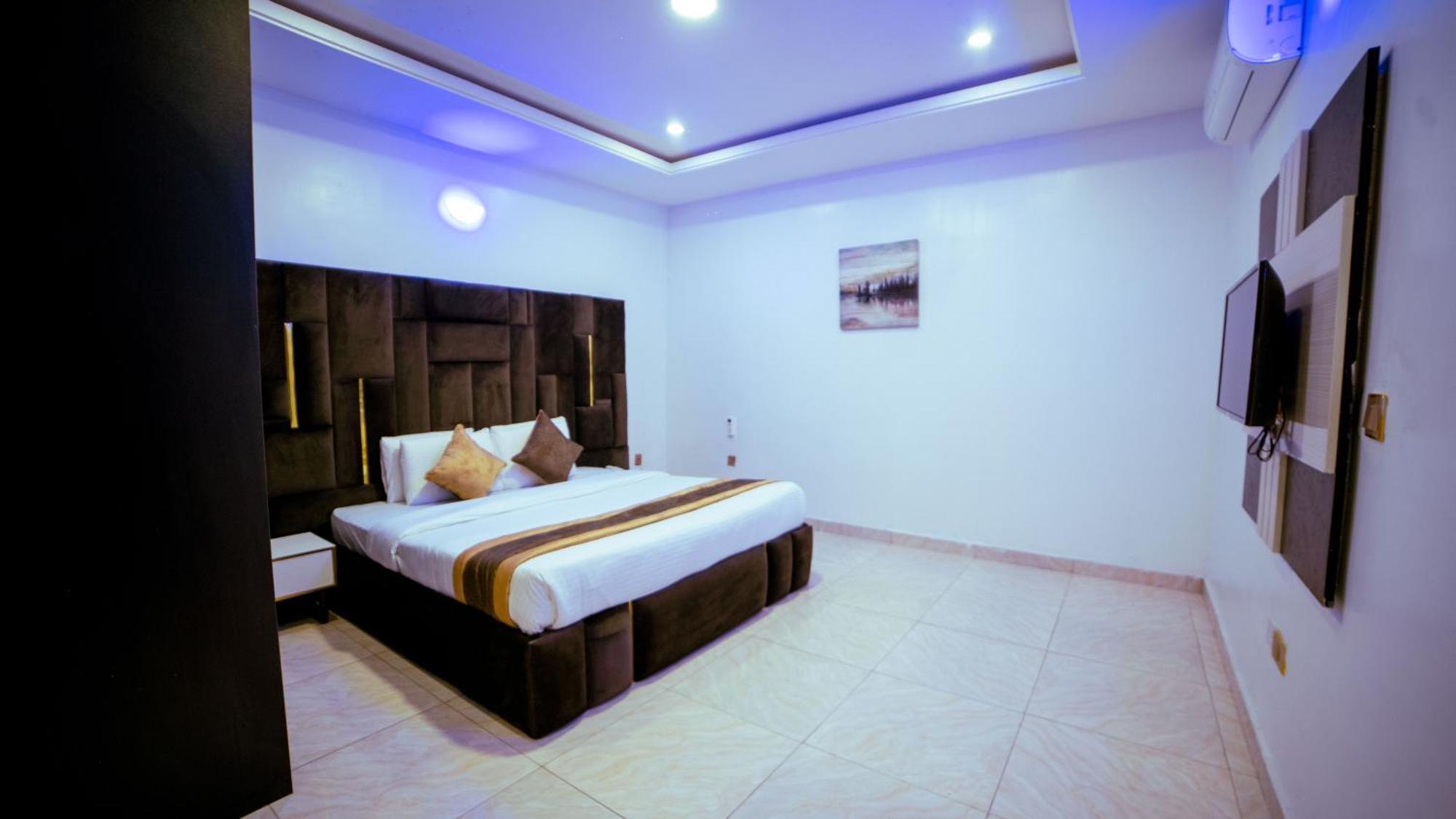 247 Luxury Hotel & Apartment Ajah Lekki Exterior foto